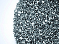 Metallisierte Schaumstoffe – ultraleicht und extrem stabil