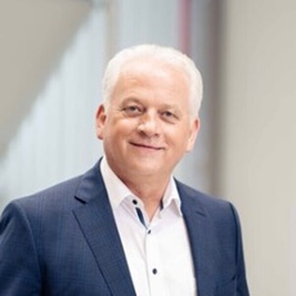 Hartmut Schoon